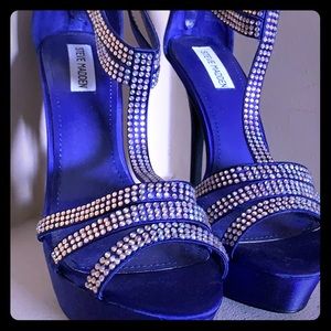 Purple iridescent stone heels